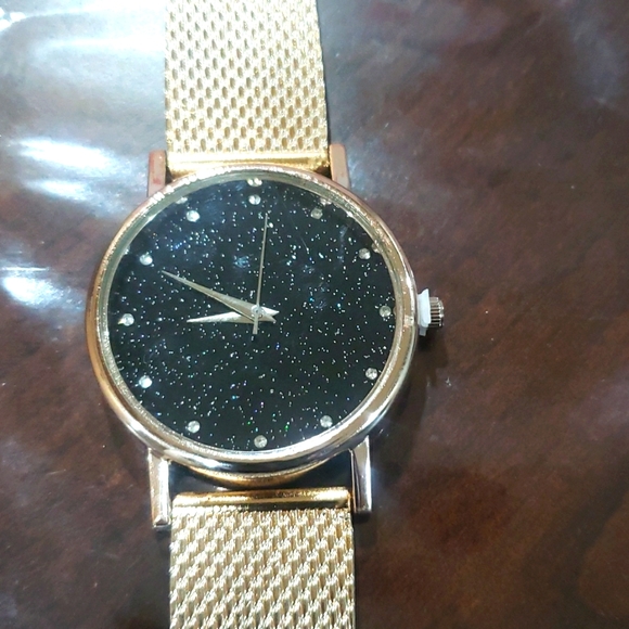 Set of 3 Unisex wristwatches - Picture 6 of 12